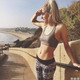Natali, 52 (1 , 0 )